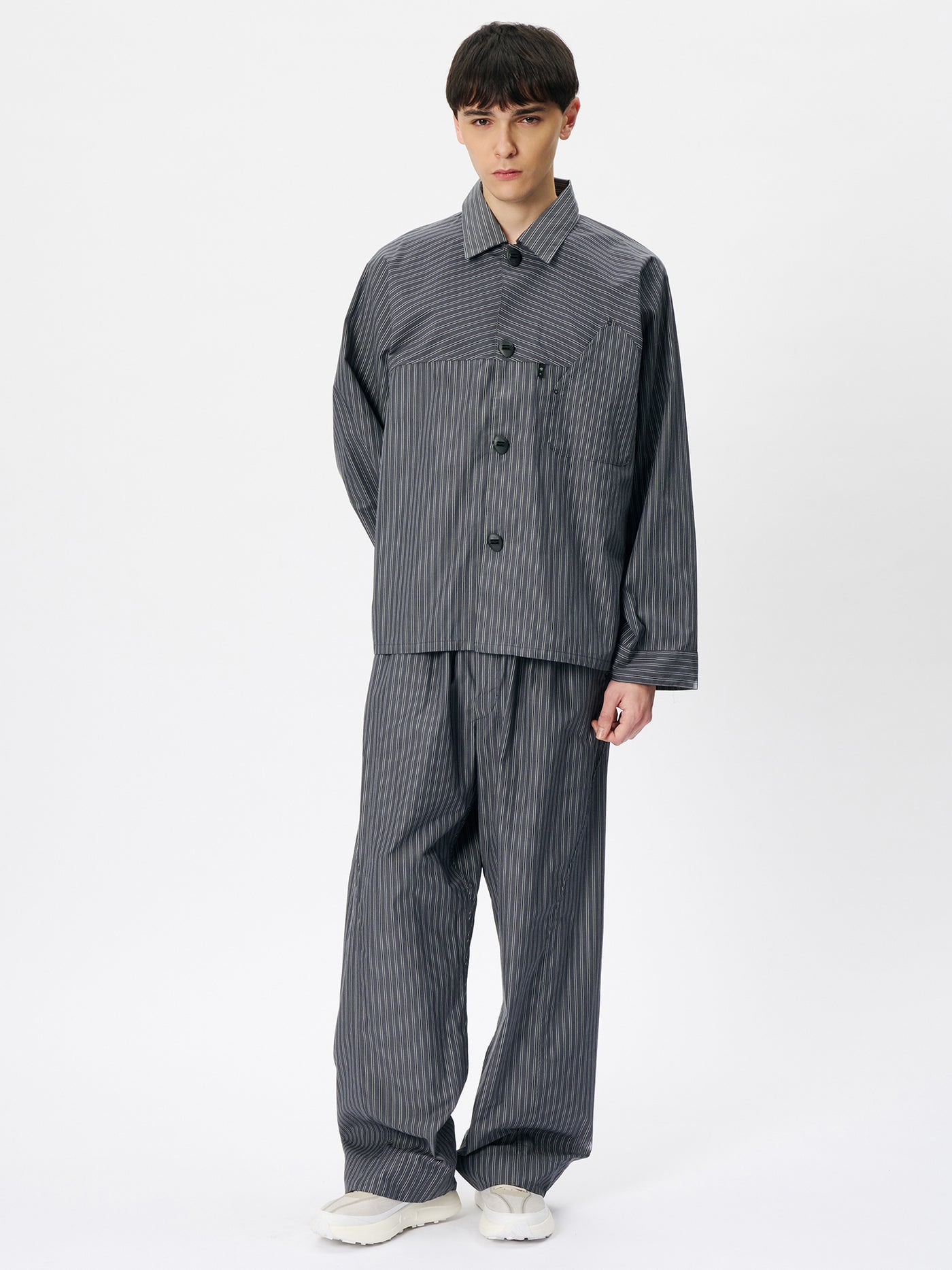Retroreflective Striped Pants – 골드윈(Goldwin) 공식 온라인 스토어