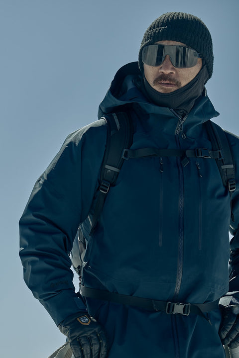 G05300 / GW05300 GORE-TEX PRO 3L Jacket 착용 이미지